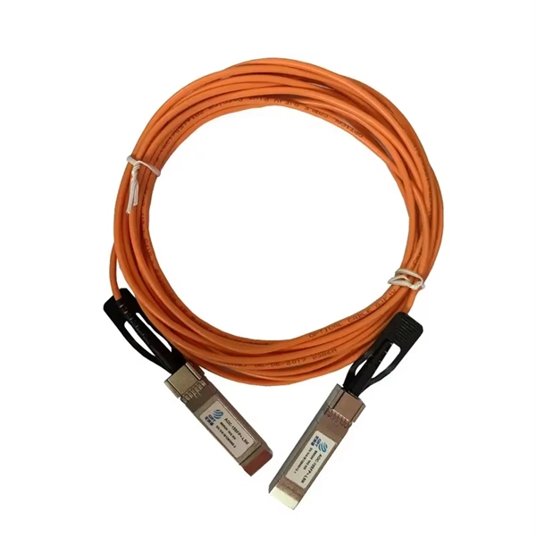 How does fiber optic cable receive signals 