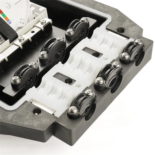 Fiber optic connector connector