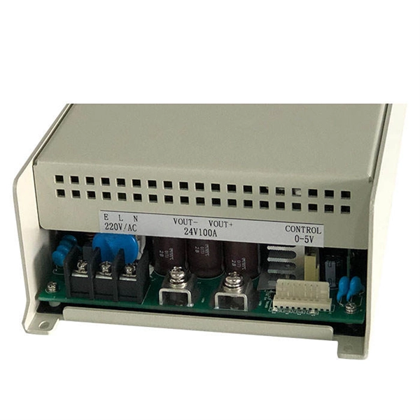 How to identify the positive and negative terminals in a distribution box circuit