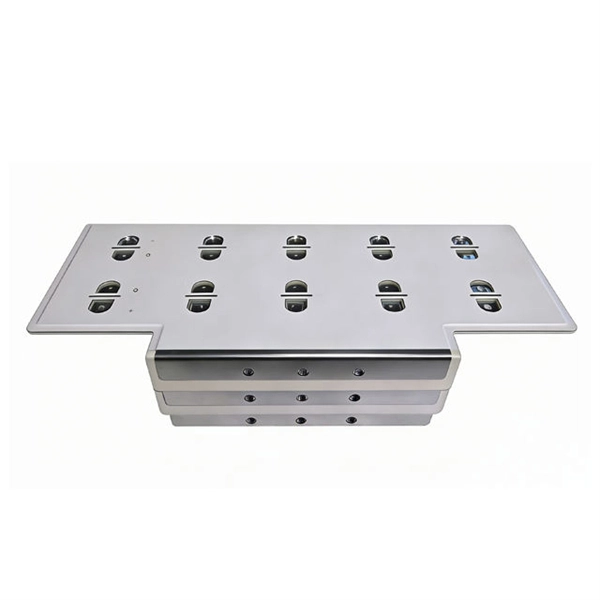 Method for testing the torque during installation of a distribution box