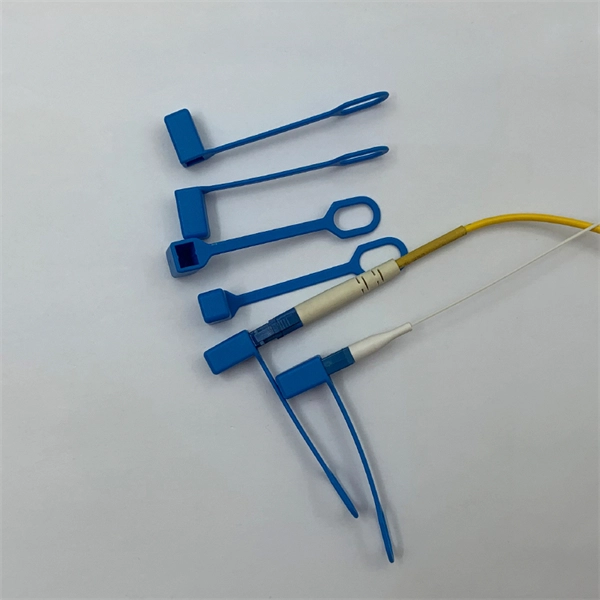 What are the uses of a hallway splitter