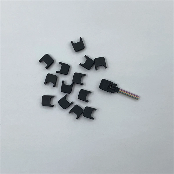 How to pull out outdoor fiber optic cables