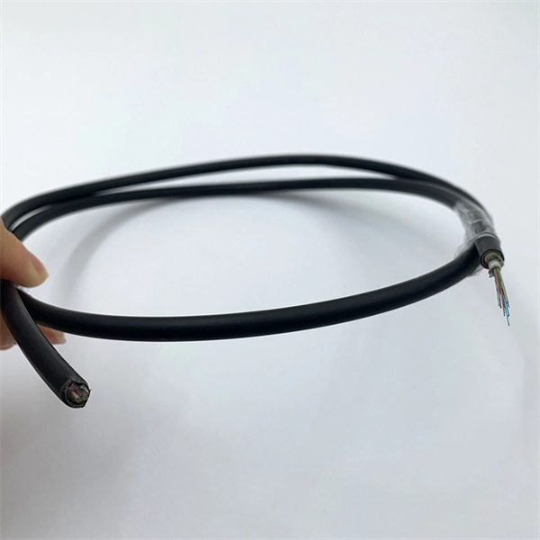 Can drop fiber optic cables and optical fibers be connected together