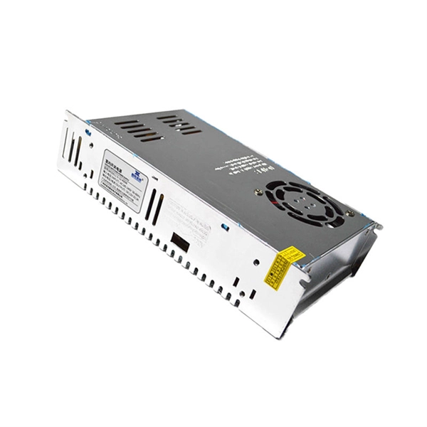 Connecting distribution boxes