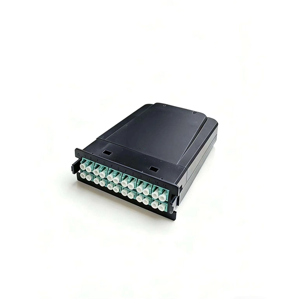 Three-level distribution box connection method